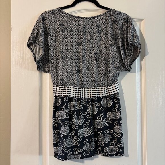 Women's Max Edition Short Sleeved Shirt Blouse SZ L - Picture 3 of 3